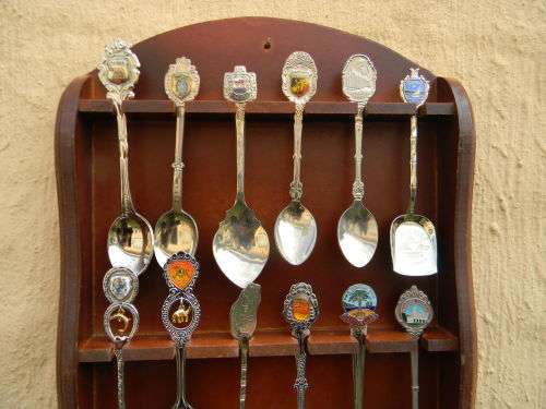 18 spoons mixed with free rack